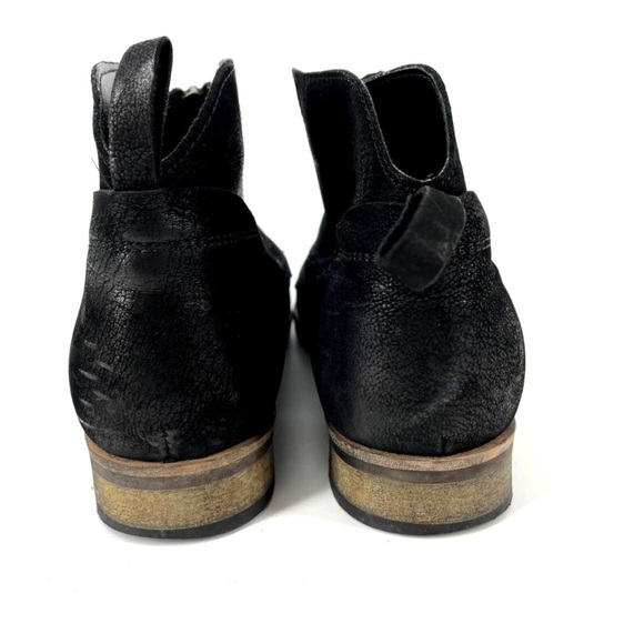 Diba Black Leather Front Zipper Ankle Booties Size 9.5 - Picture 3 of 14